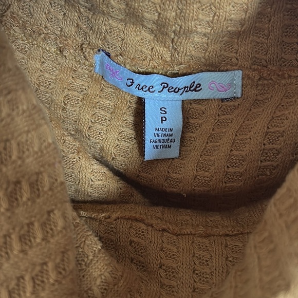 Free People juicy long sleeve orange split back thermal lagenlook top size small - Picture 5 of 5